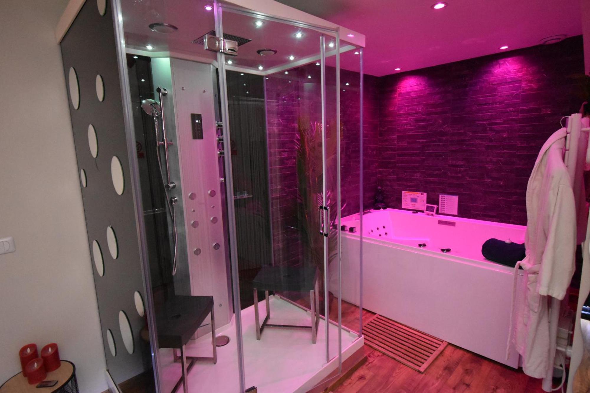 Spa Privatif Love Room, Le Hammam Et Bulles, Chez Nuits Chartraines Chartres Ngoại thất bức ảnh